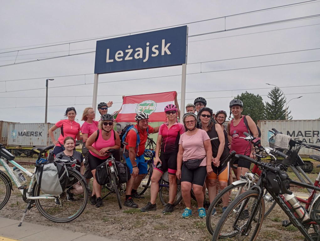 Wracamy z Lasów Janowskich - z Bochni do domu nocą