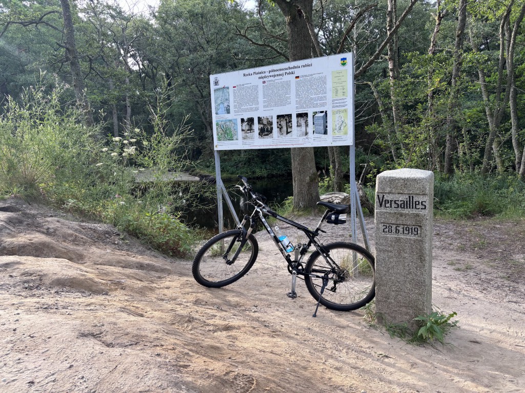 Na granicę z Niemcami z 1919 r. (Dębki)